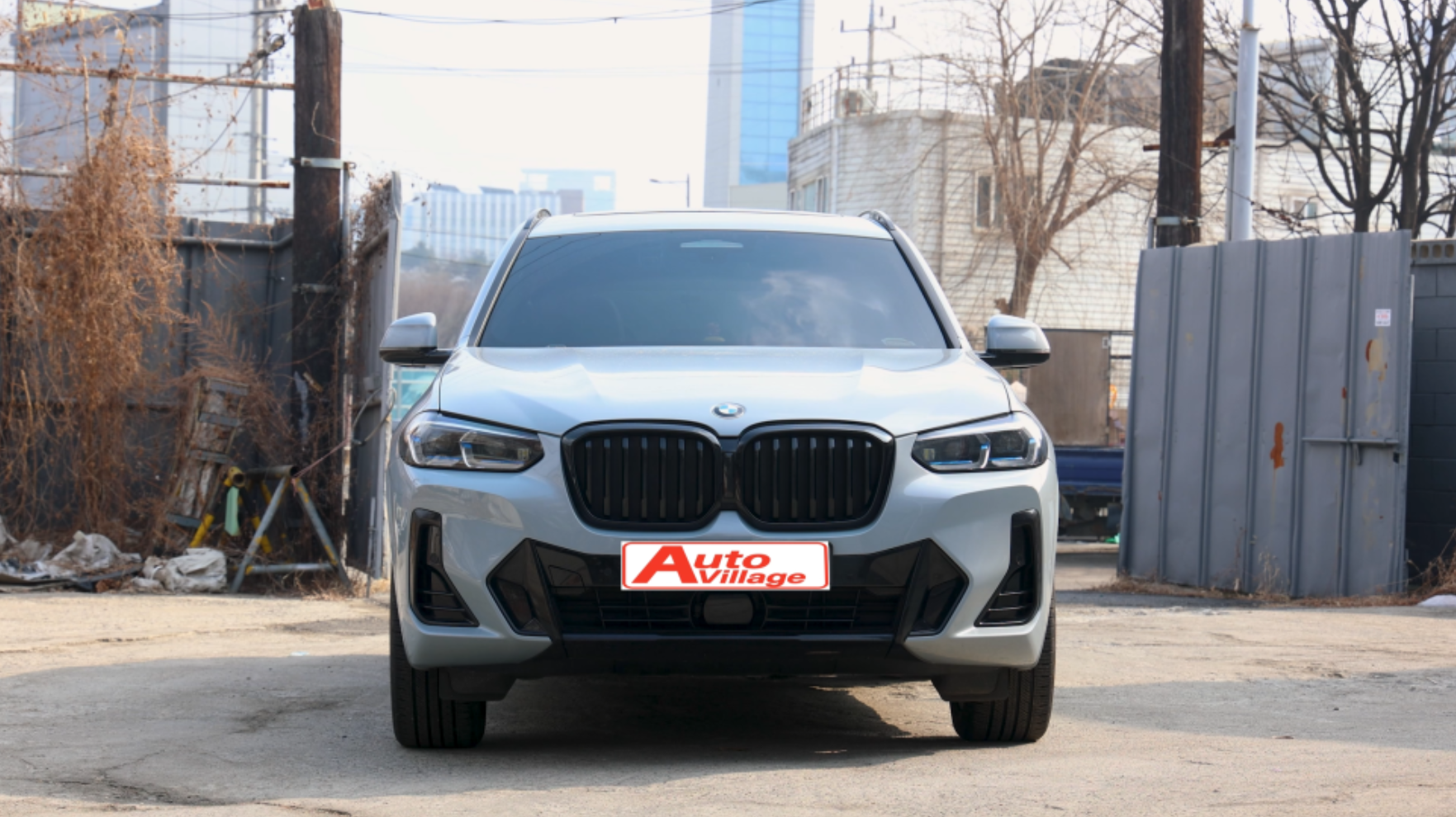 BMW X3 차량 전면