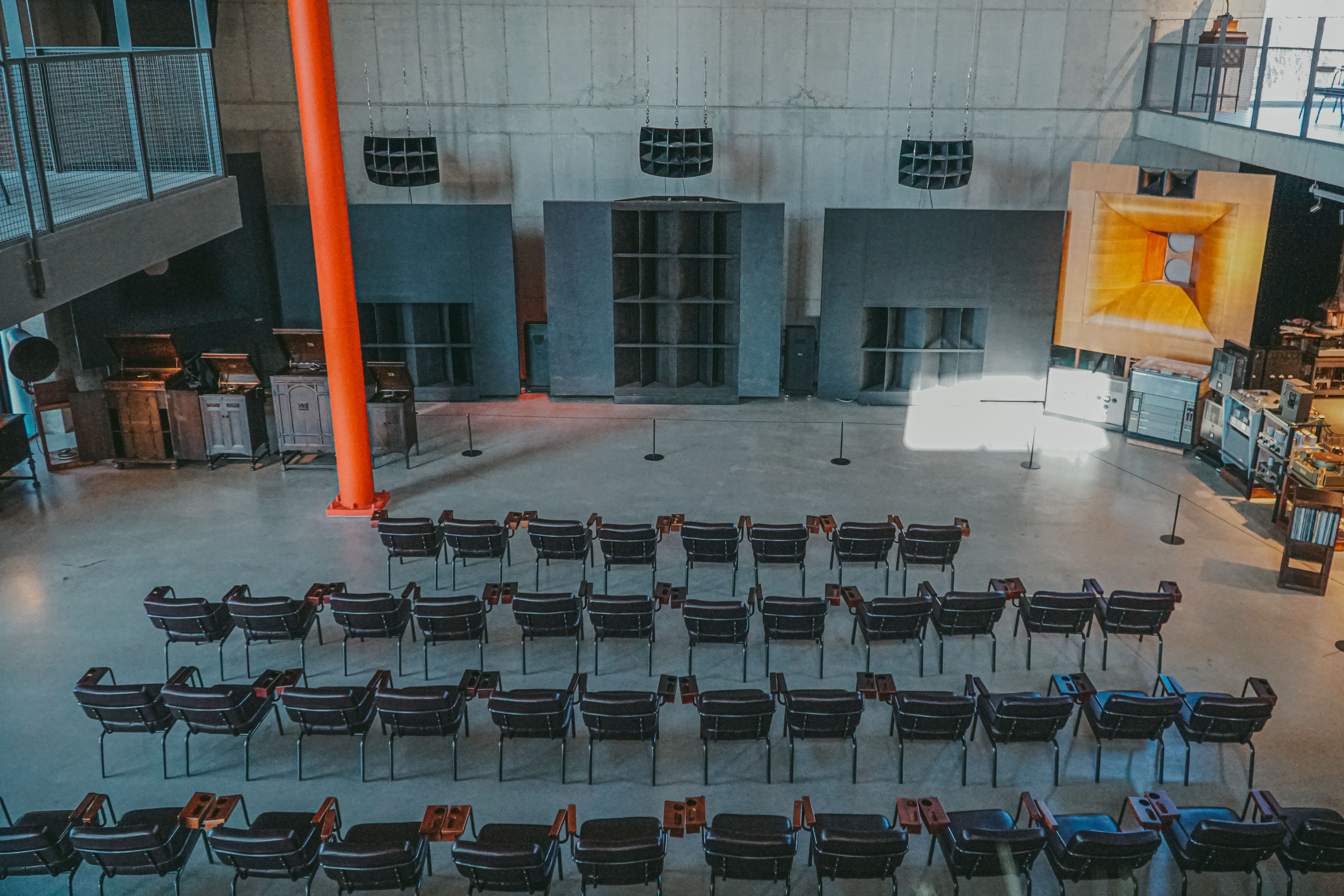 파주 복합문화공간 빈티지오디오 음악감상실 콩치노콩크리트