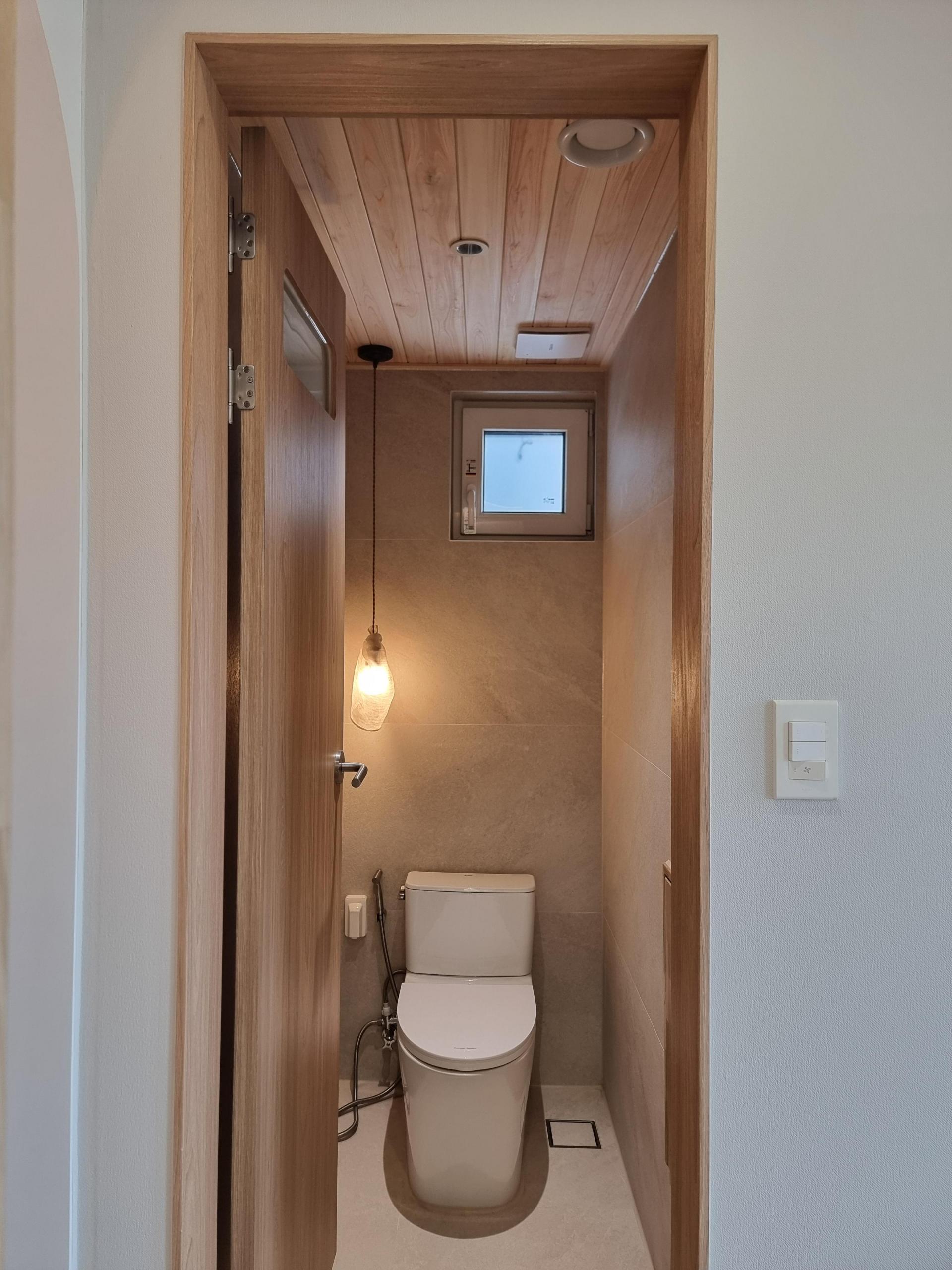 077cf2162e2d0.jpg