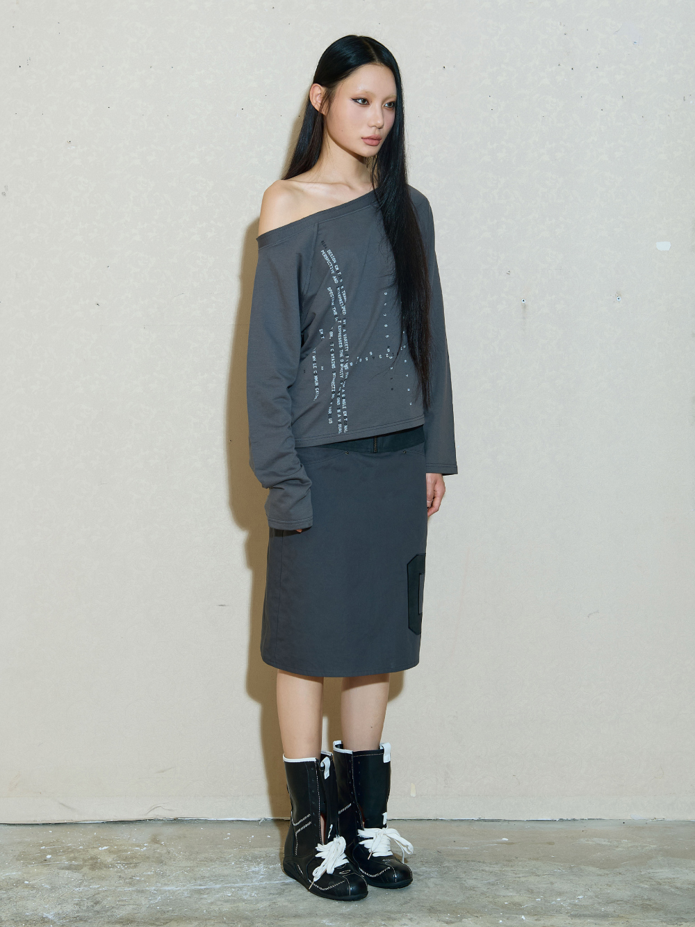 블레이저 모델 착용 이미지-S1L5