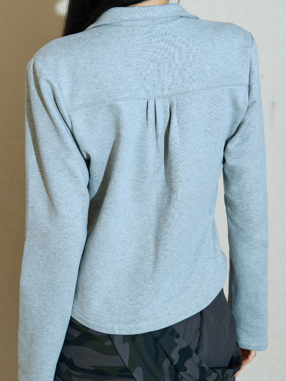 재킷 모델 착용 이미지-S1L9