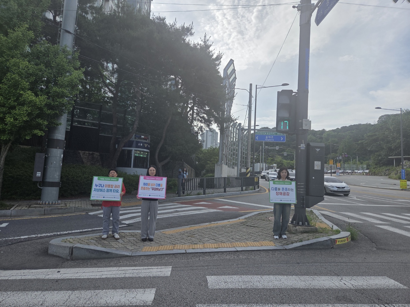 b4b805b3232e2.jpg