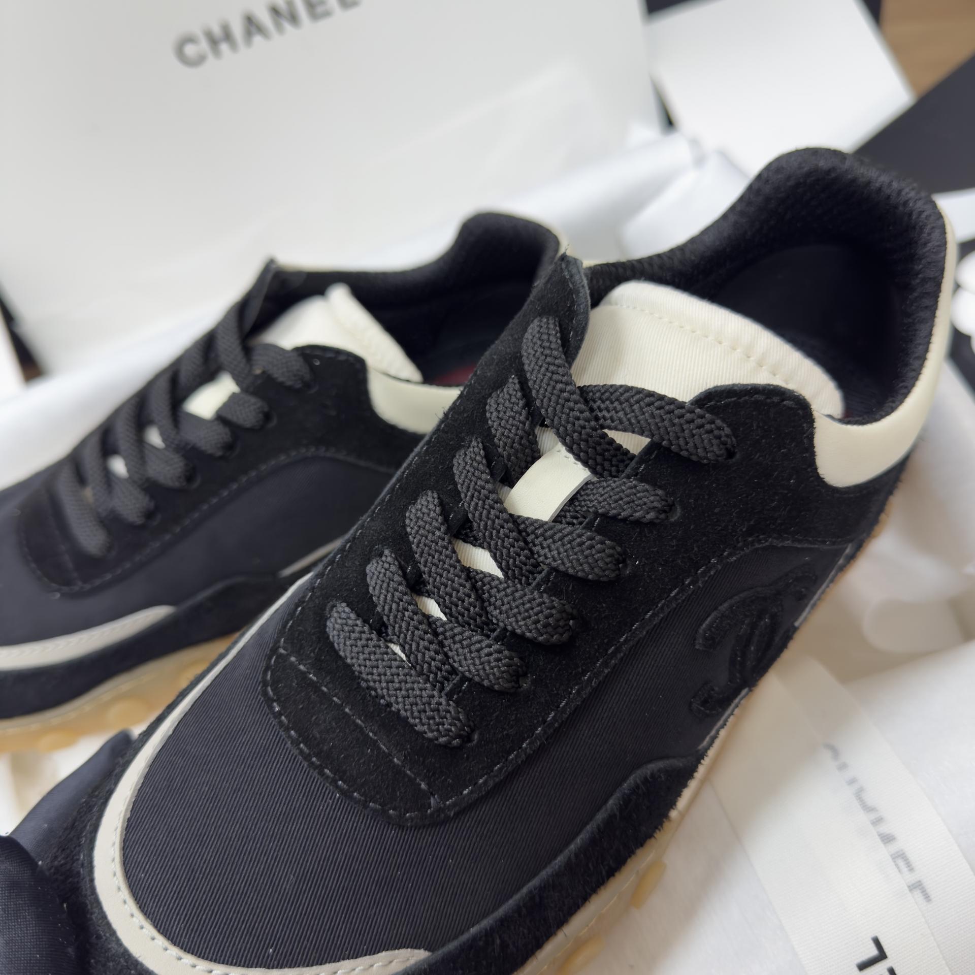 샤넬 26S CC로고 스웨이드