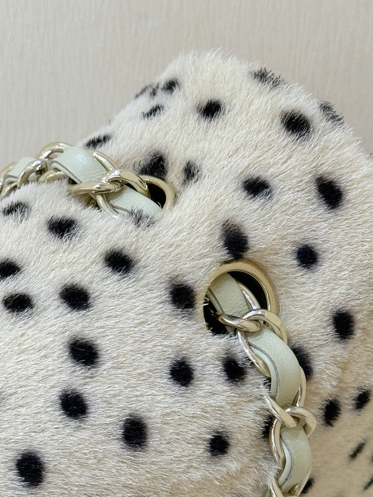 샤넬 26A 레오파드 클래식 미디움 <내장칩 버전>