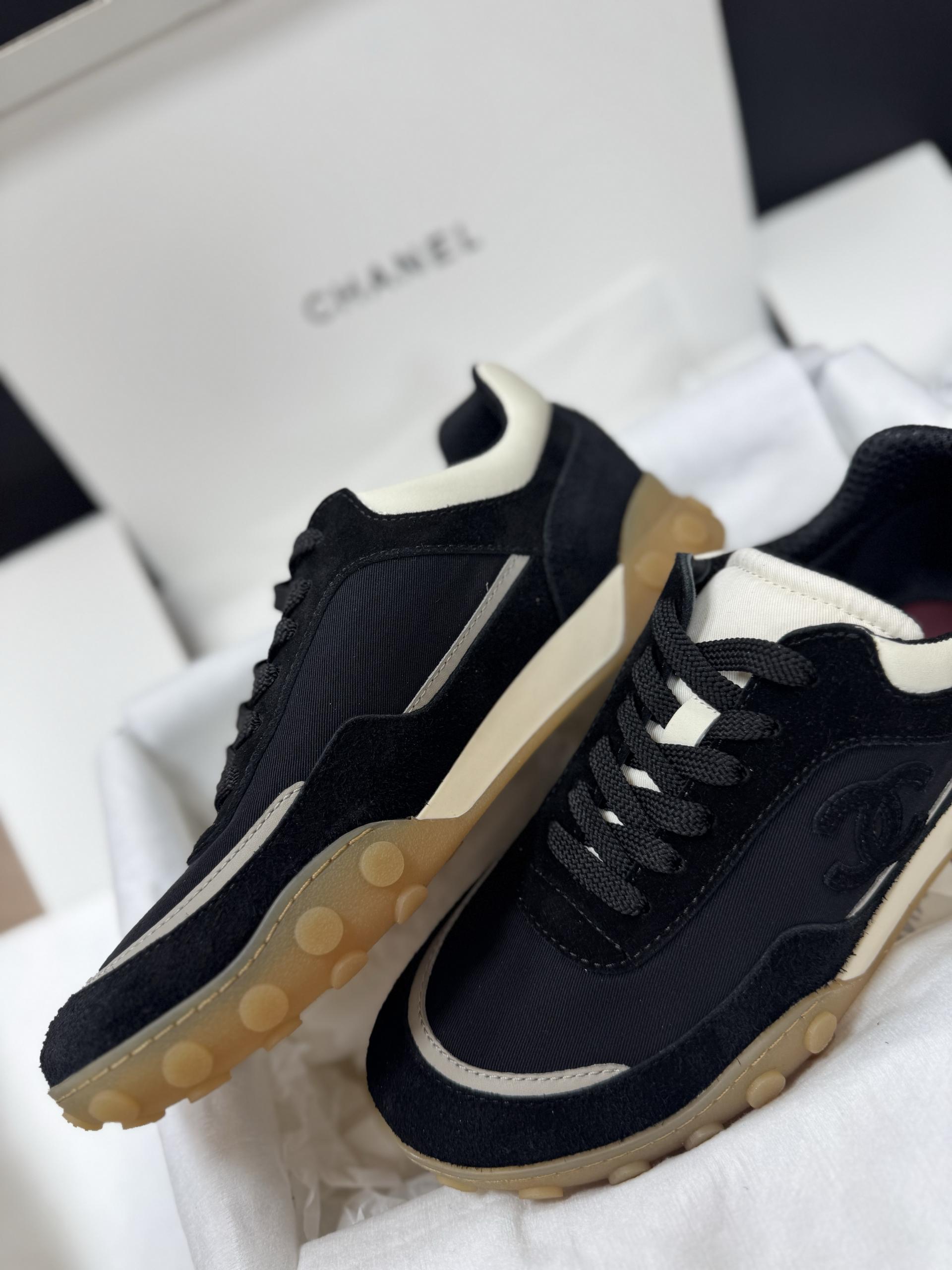 샤넬 26S CC로고 스웨이드
