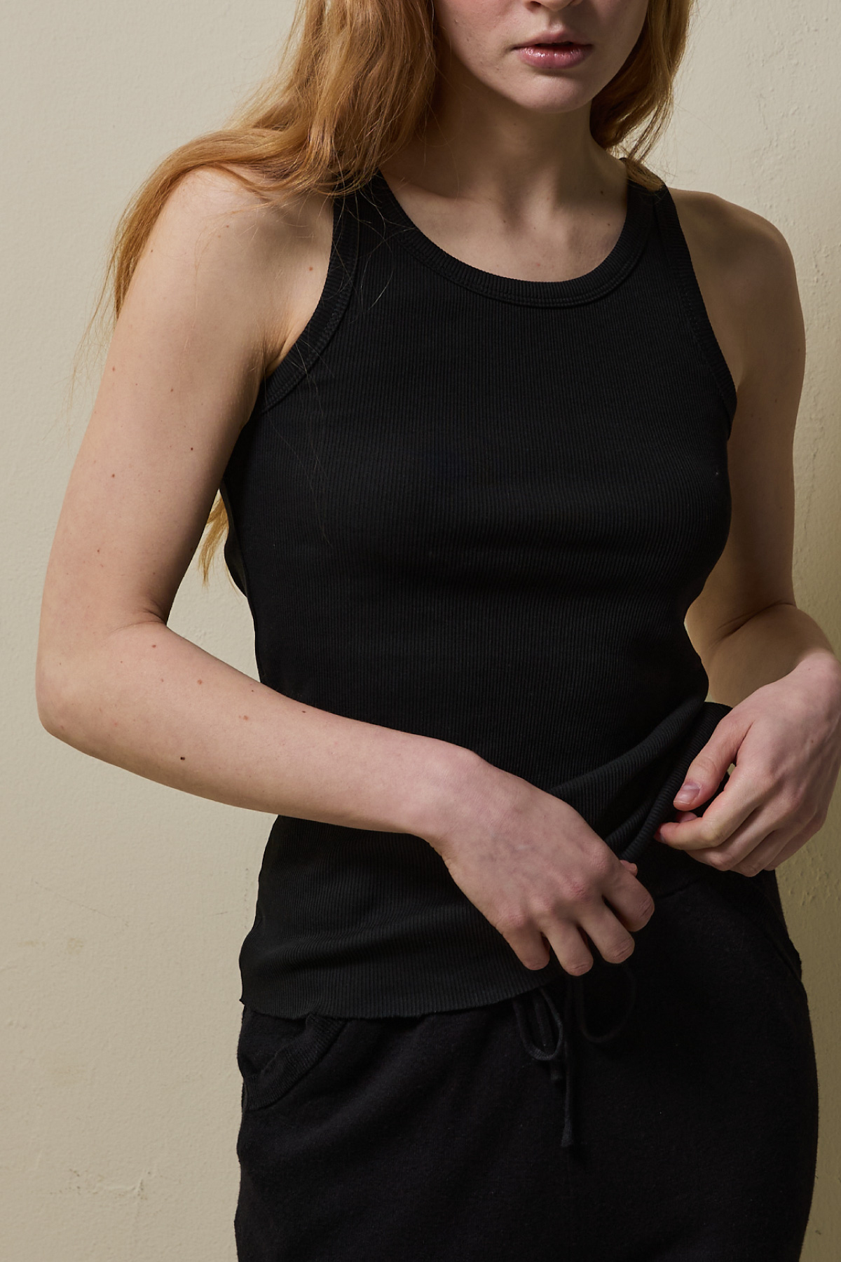Cotton Rib Slim Sleeveless Top _ Black