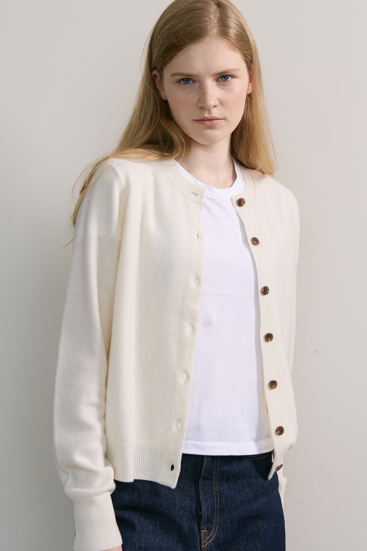 100%Merino Wool Basic Cardigan_Ivory100%메리노 울 베이직 가디건_아이보리