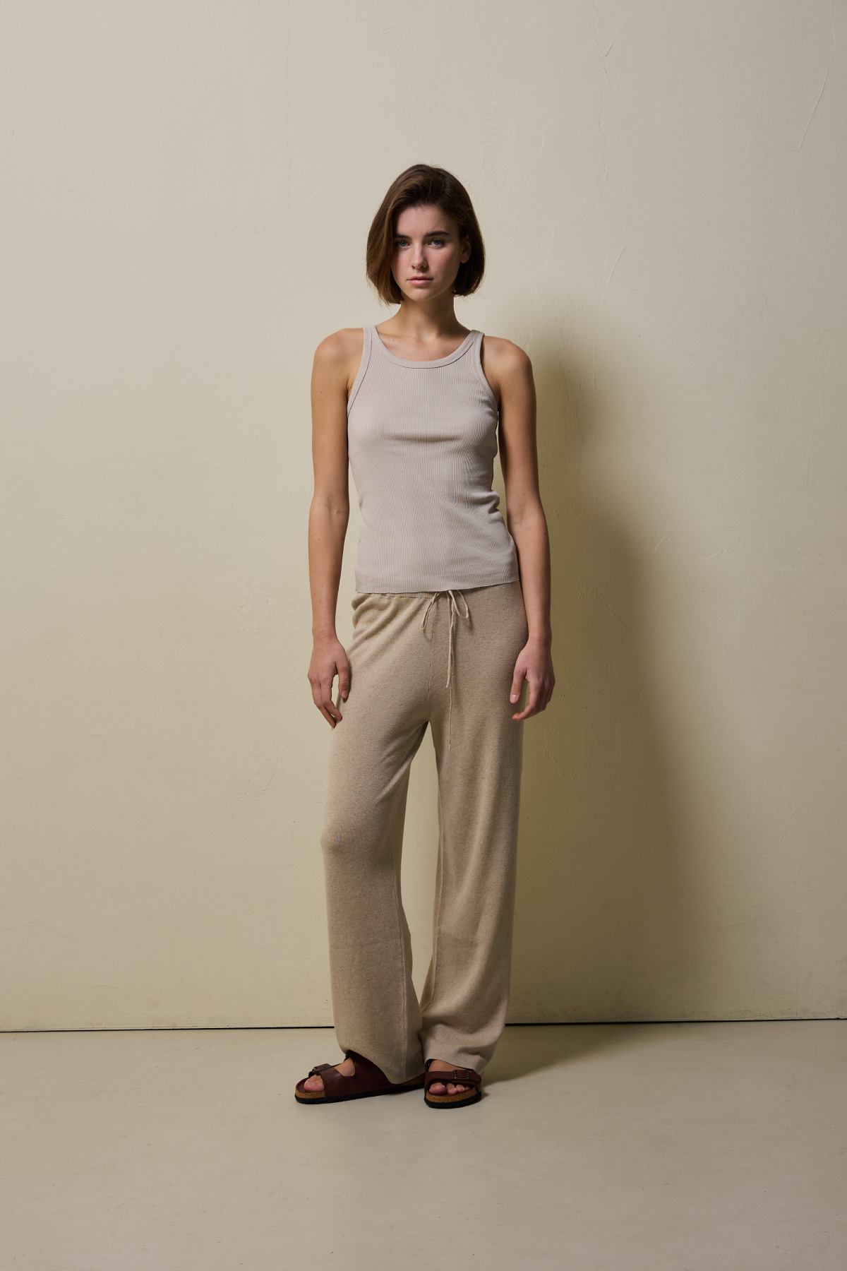 Cotton Rib Slim Sleeveless Top _ Sand Beige