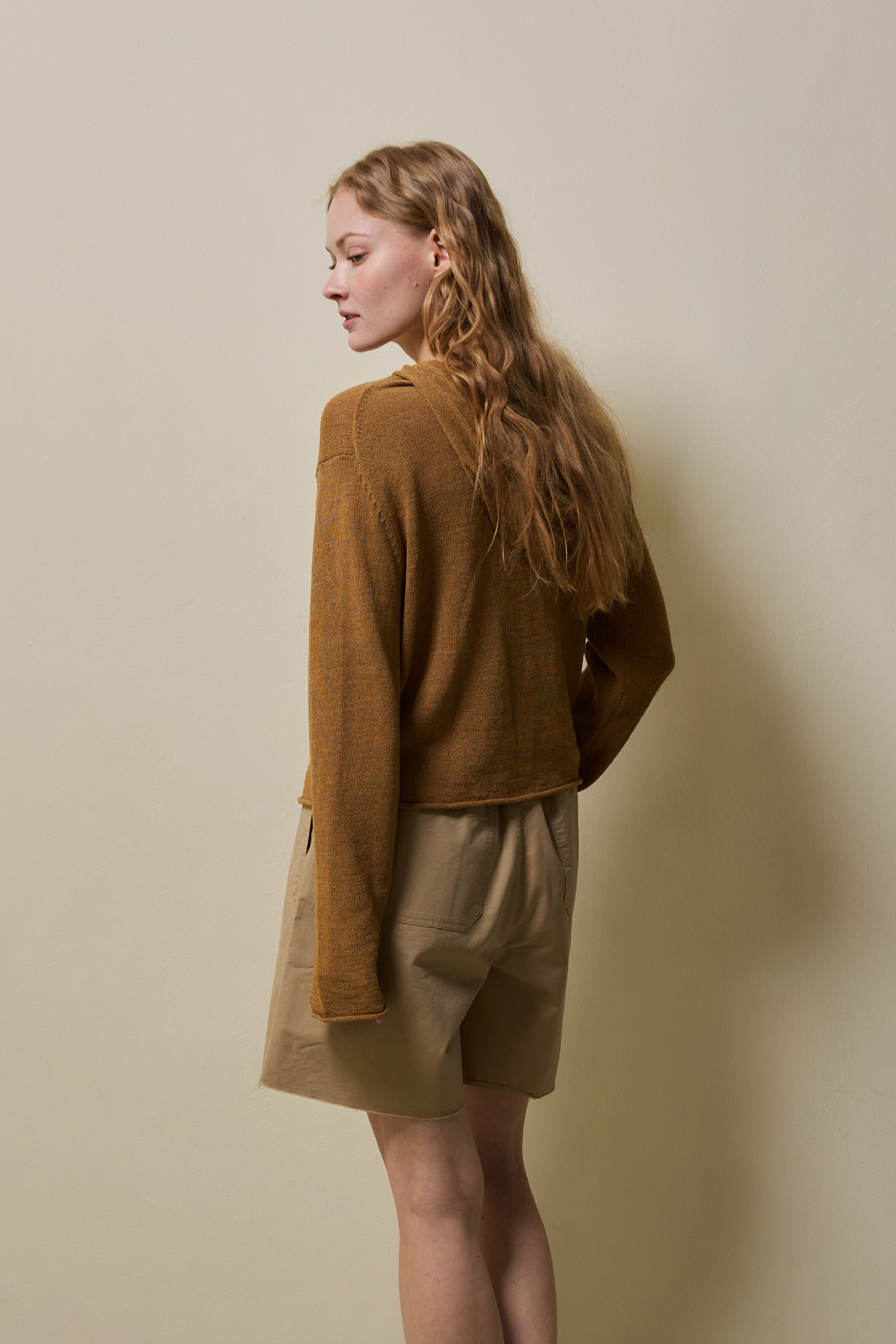 Airy Linen Blend Slim Knit Hoodie _ Camel Brown