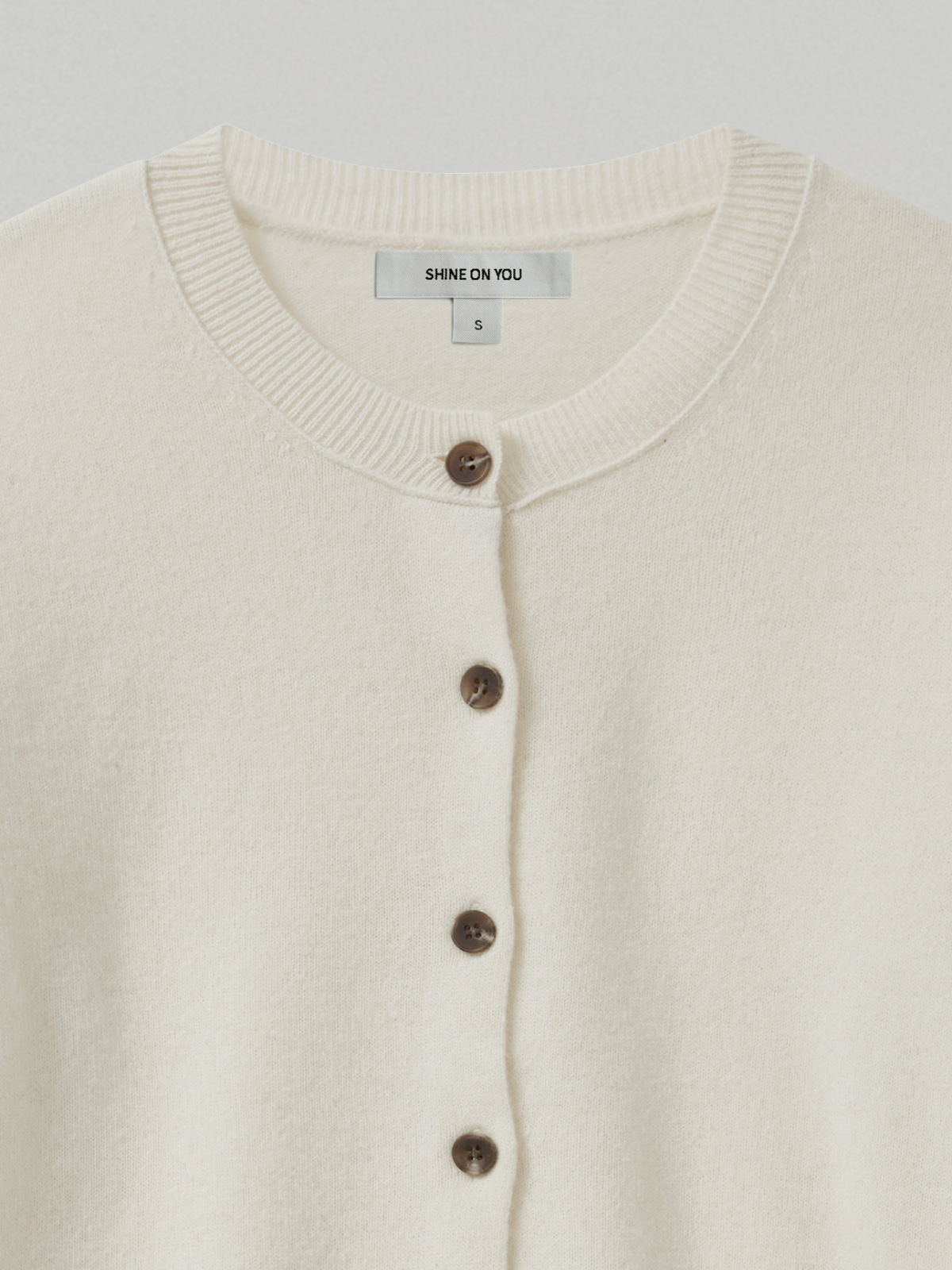 100%Merino Wool Basic Cardigan_Ivory100%메리노 울 베이직 가디건_아이보리