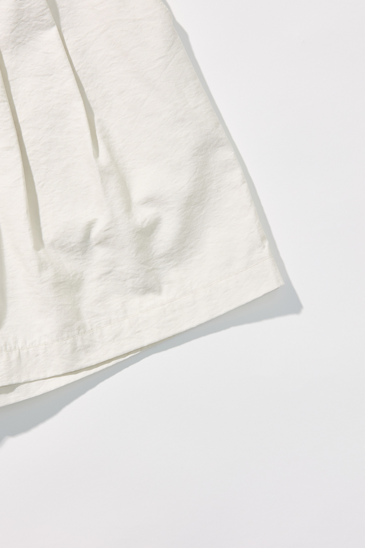 Cotton Blend Double Pleat Banding Shorts _ Pure Ivory