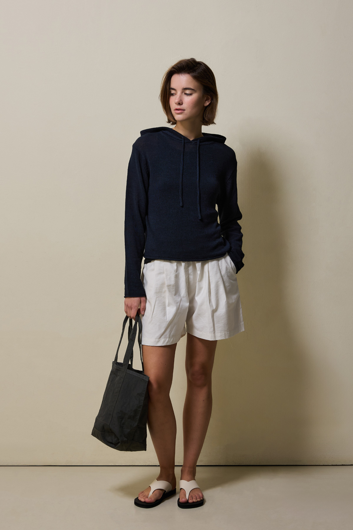 Airy Linen Blend Slim Knit Hoodie _ Deep Navy