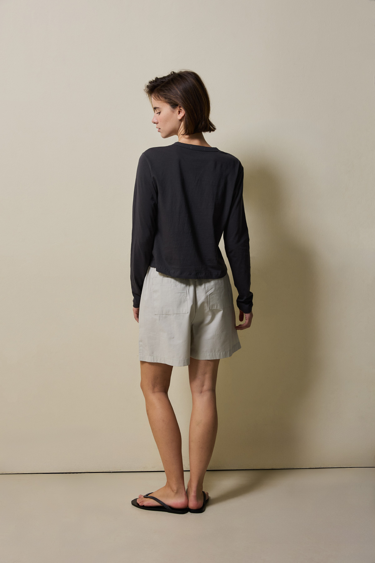 Cotton Basic Slim Long Sleeve T-Shirt _ Deep Charcoa