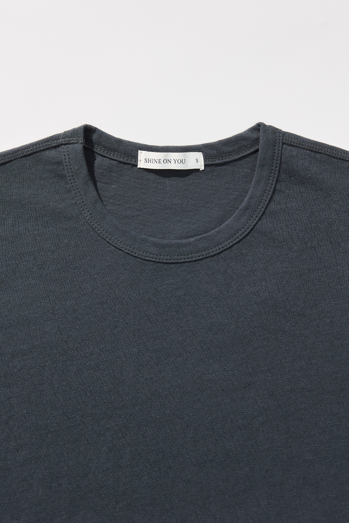 Cotton Jersey Rolled Edge T-Shirt _ Deep Charcoal