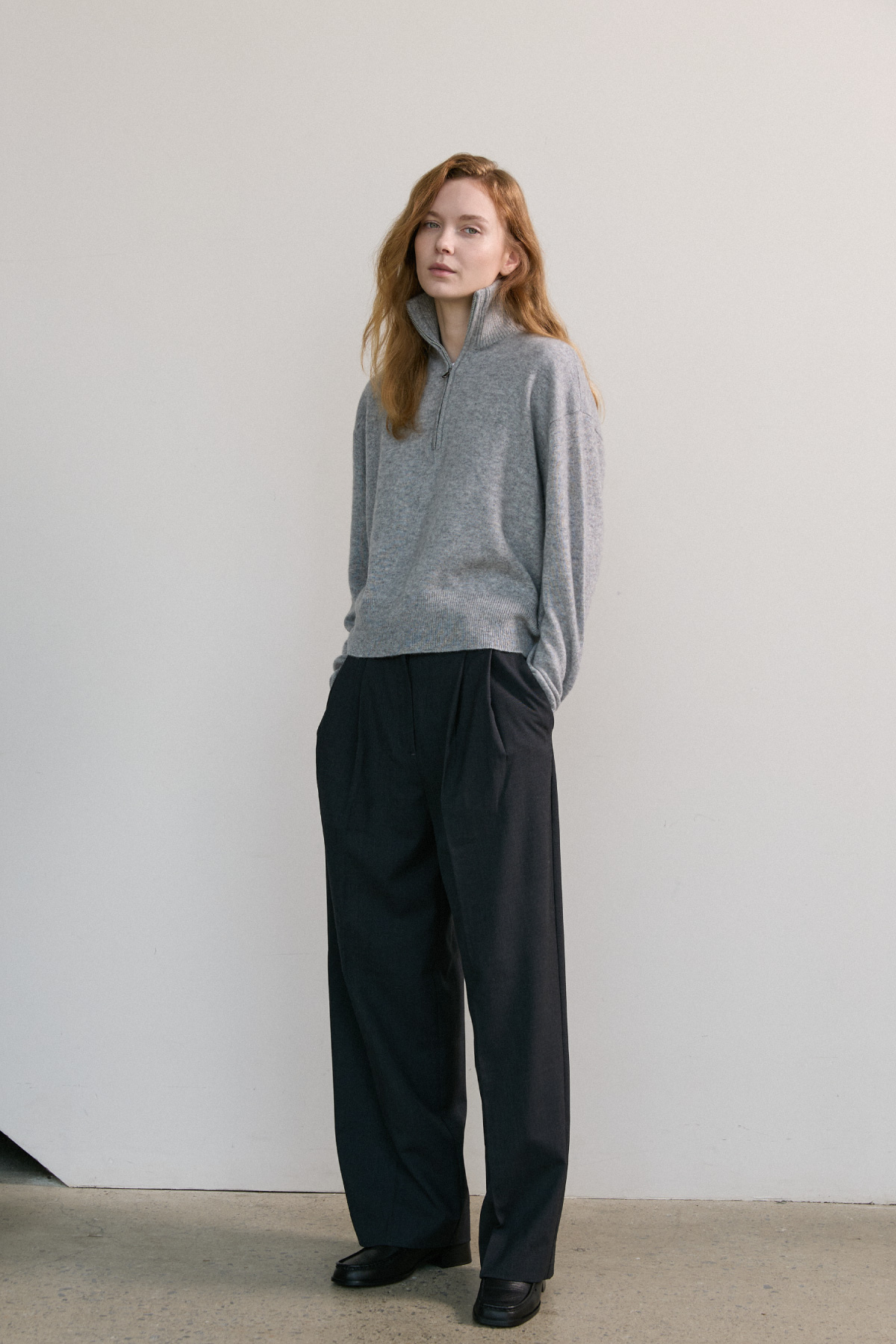 100%Premium Cashmere Half-Zip Turtleneck Knit_Grey 100% 프리미엄 캐시미어 반집업 터틀넥 니트_그레이
