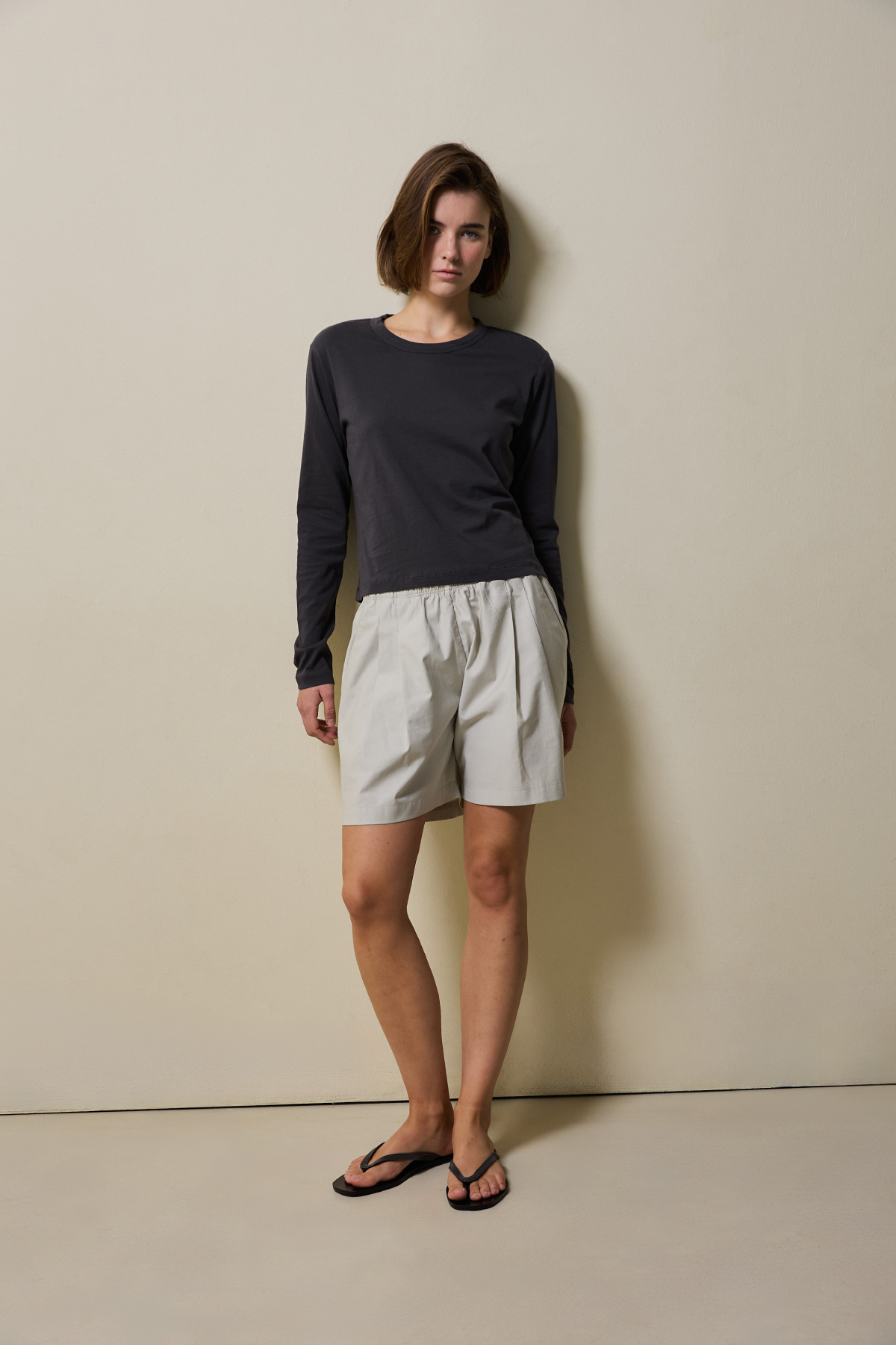 Cotton Basic Slim Long Sleeve T-Shirt _ Deep Charcoa