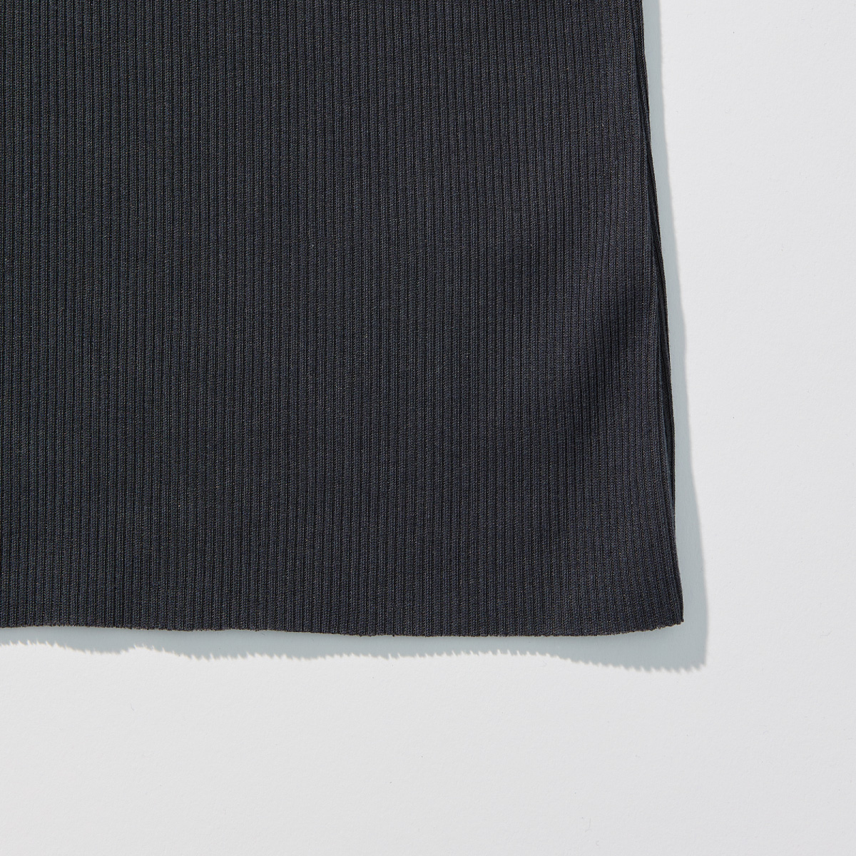 Cotton Rib Slim Sleeveless Top _ Deep Charcoal