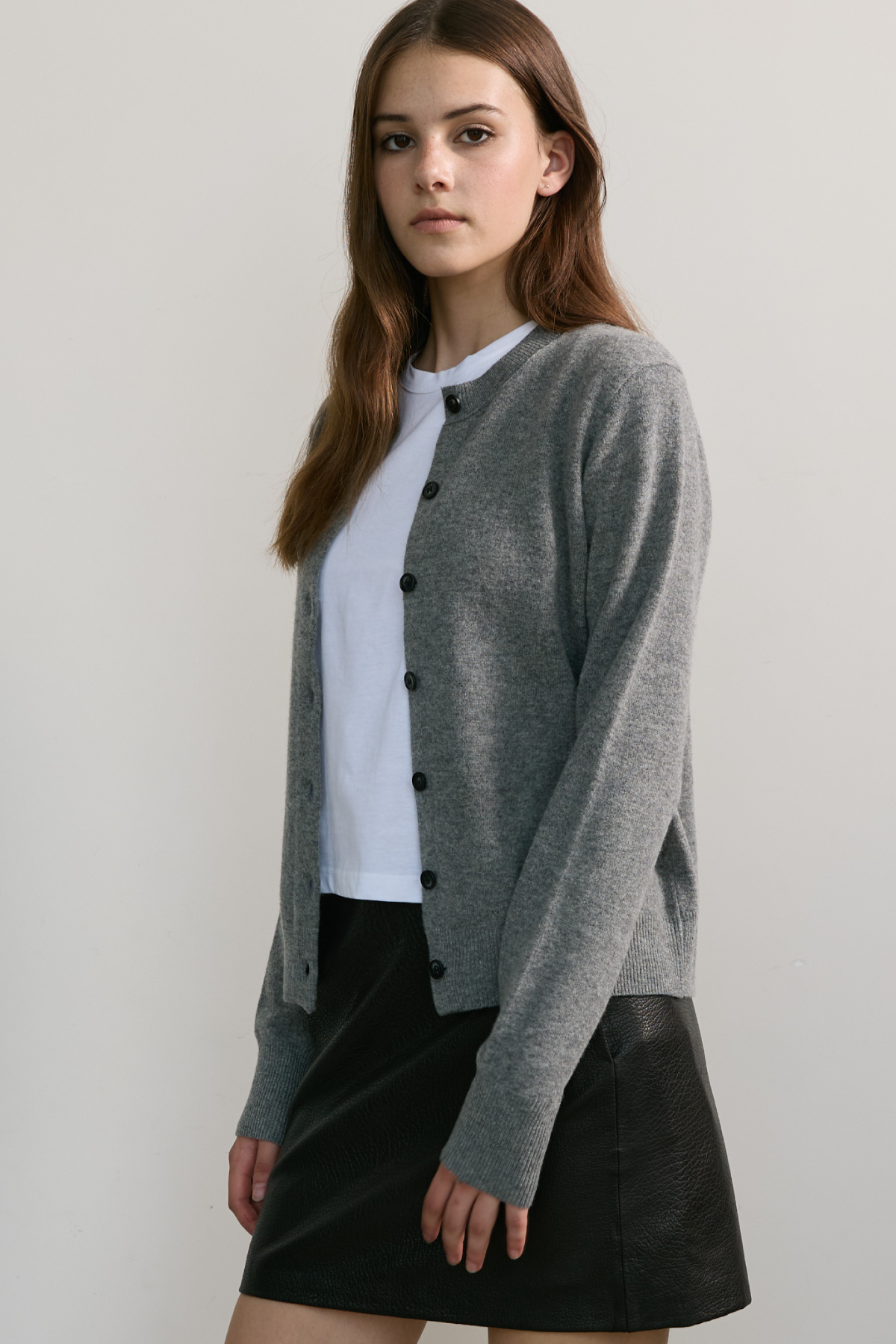 100%Merino Wool Basic Cardigan_Grey100%메리노 울 베이직 가디건_그레이