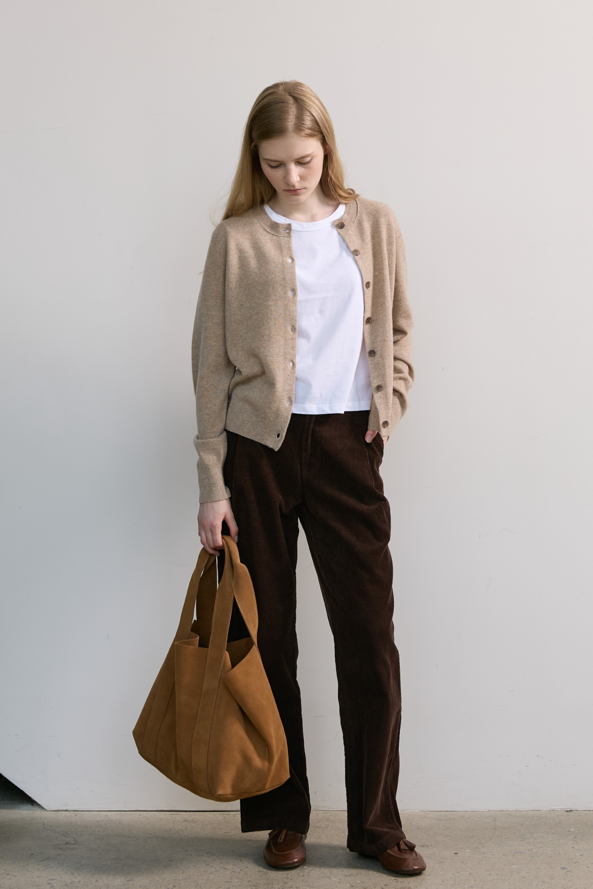 100%Merino Wool Basic Cardigan_Beige100%메리노 울 베이직 가디건_베이지