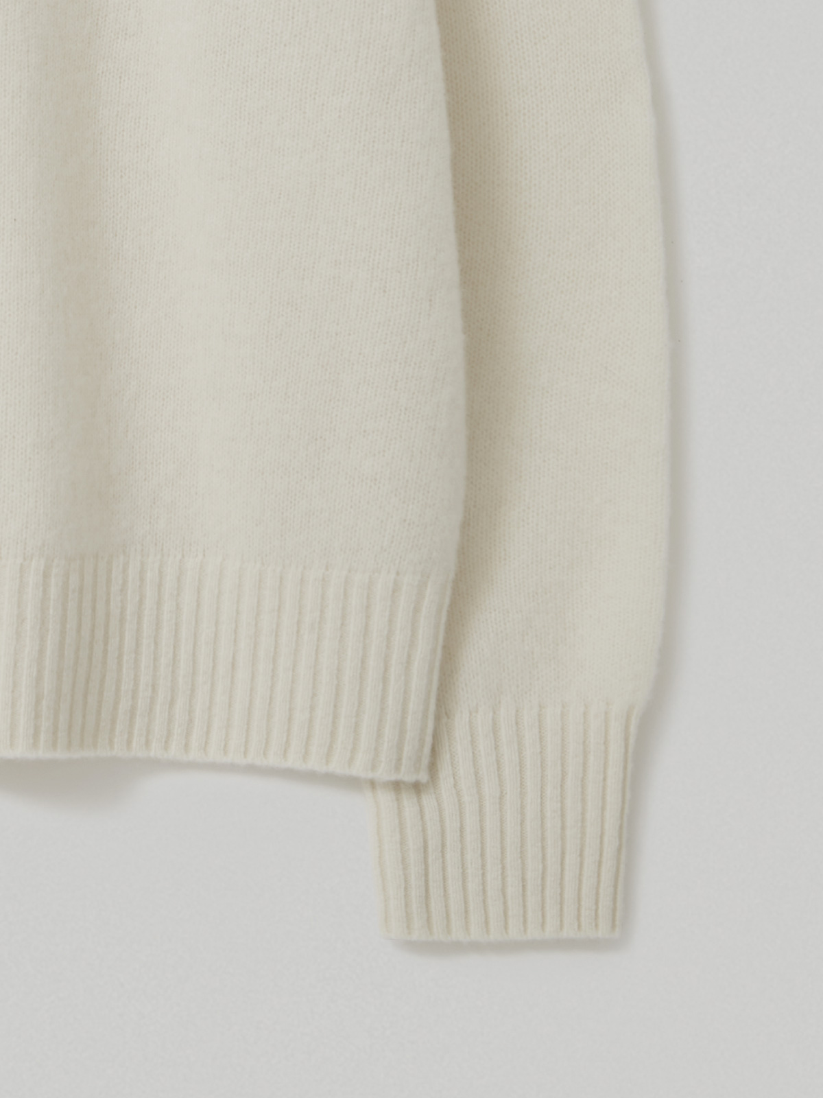 100%RWS Extrafine Merino Raglan Knit_Pink,Sky Blue,Ivory 100%RWS 엑스트라파인 메리노 나그랑 니트_핑크,스카이블루,아이보리
