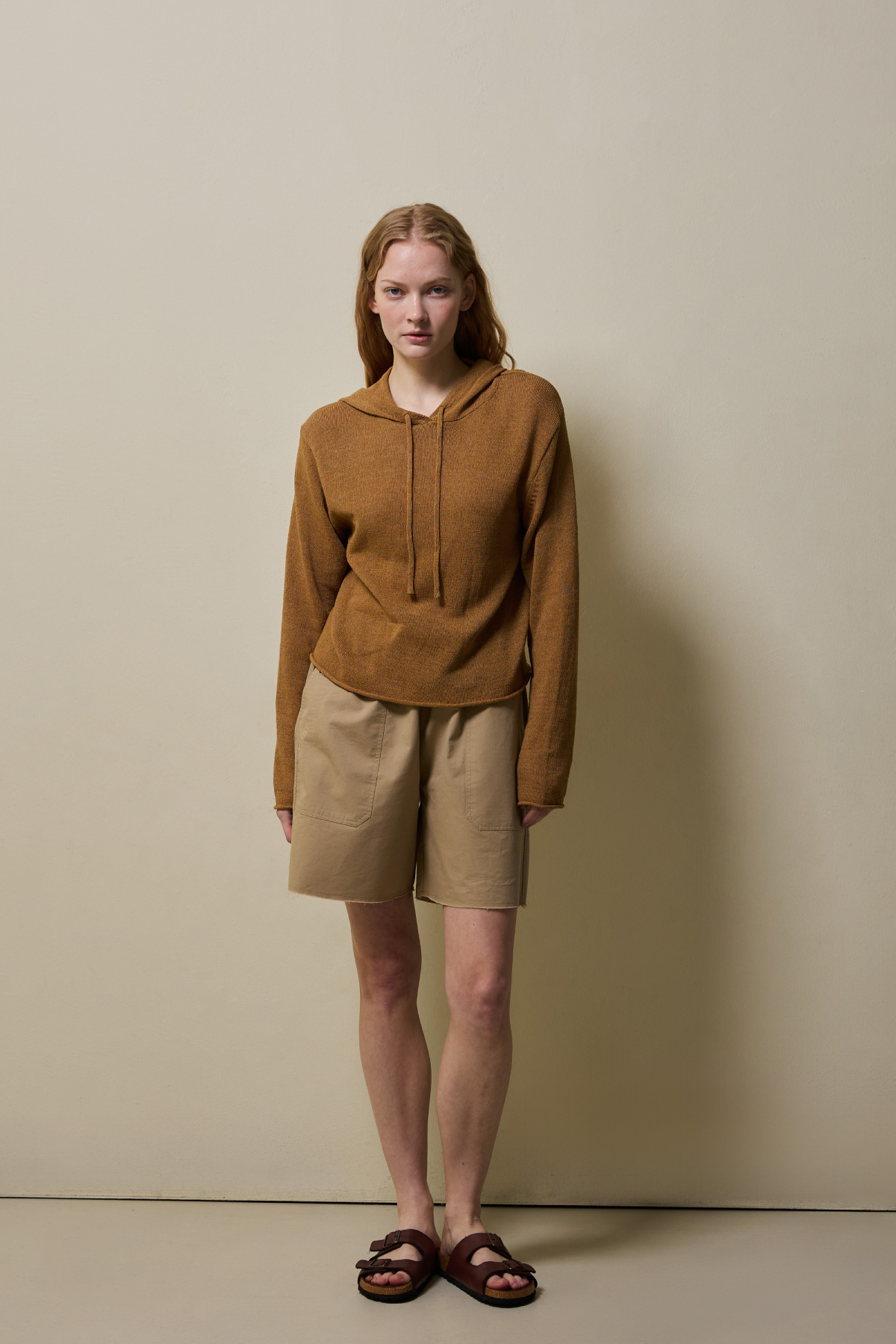 Airy Linen Blend Slim Knit Hoodie _ Camel Brown
