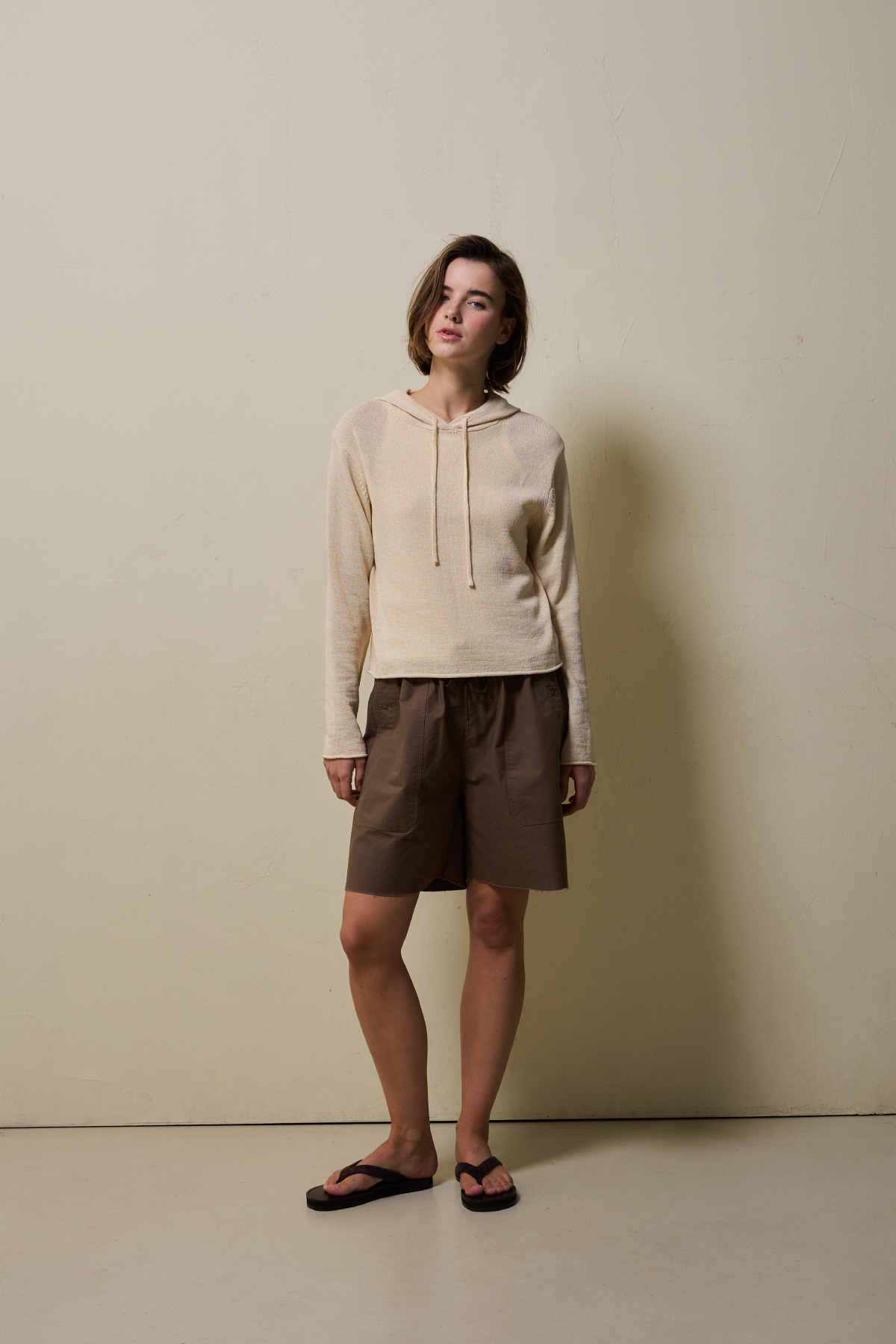 Cotton Utility Banding Half Pants _ Dark Brown