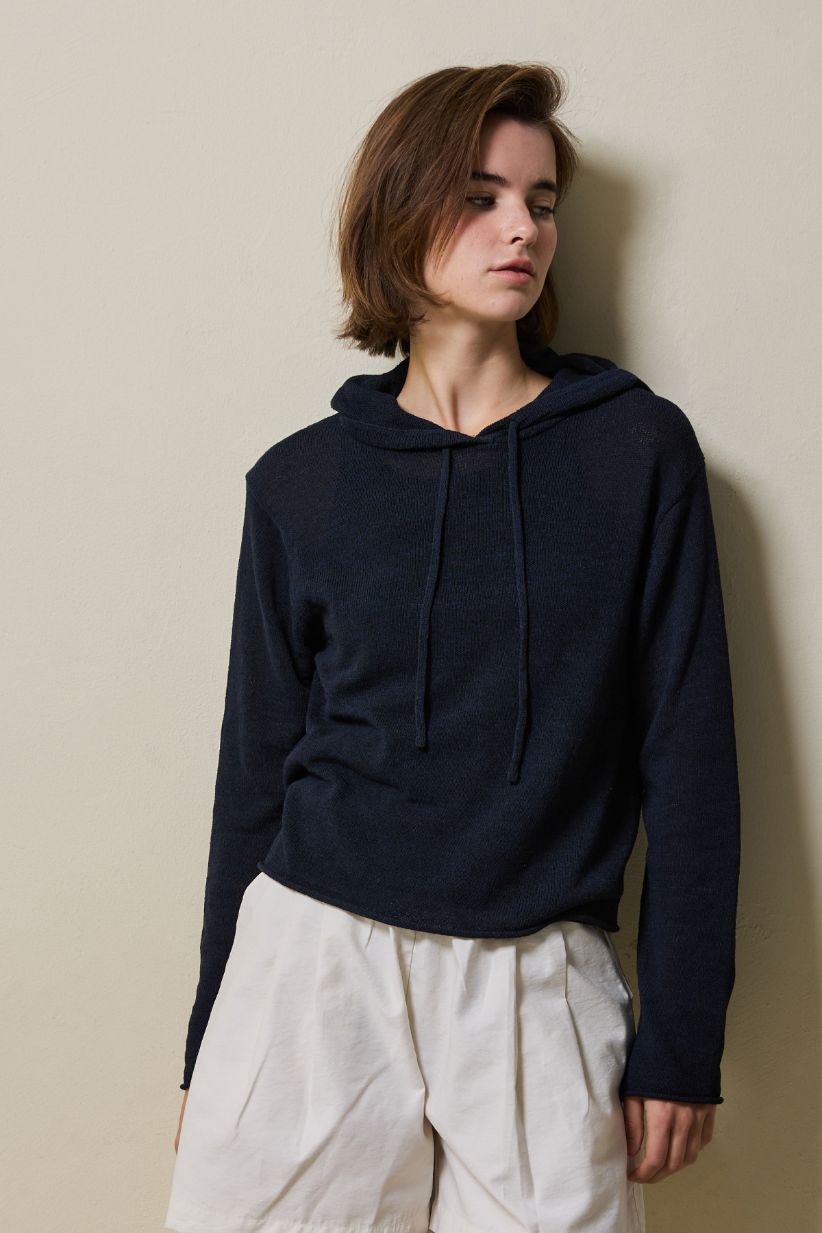 Airy Linen Blend Slim Knit Hoodie _ Deep Navy