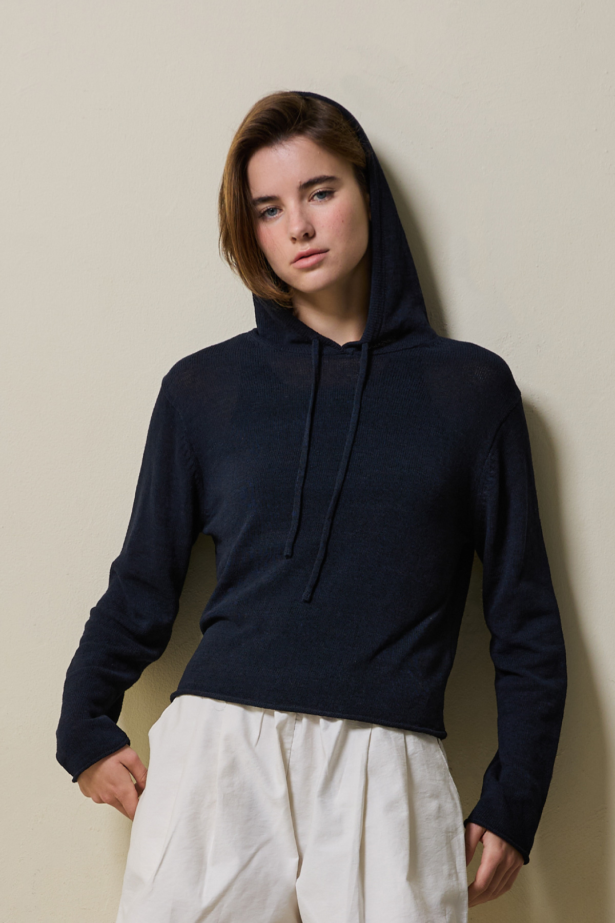 Airy Linen Blend Slim Knit Hoodie _ Deep Navy