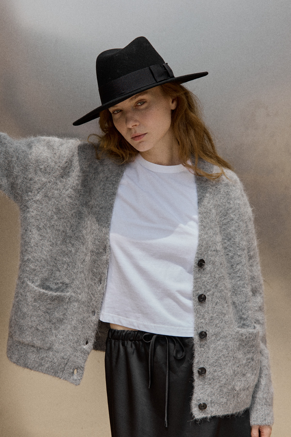 78% Alpaca Hairy Cardigan_Grey 78% 알파카 헤어리 가디건_그레이