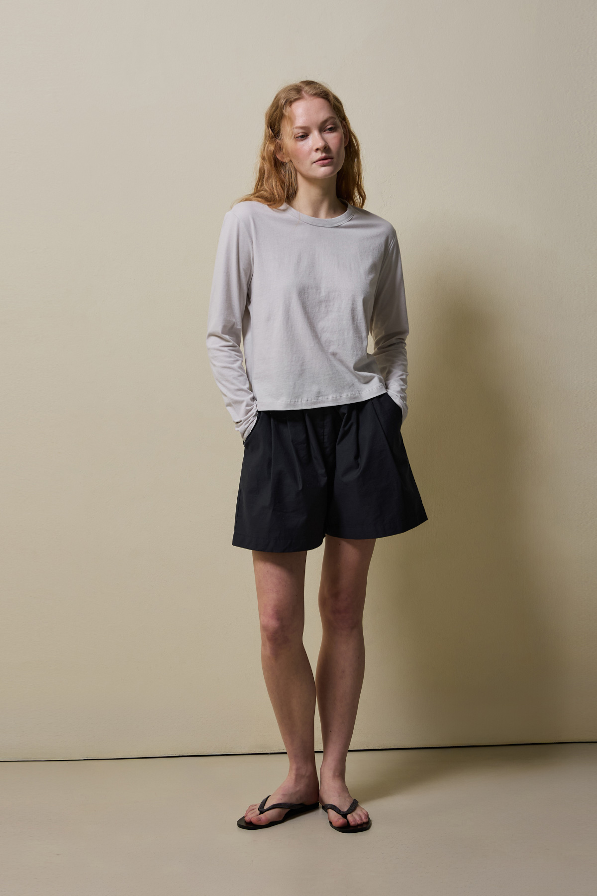 Cotton Blend Double Pleat Banding Shorts _ Deep Navy