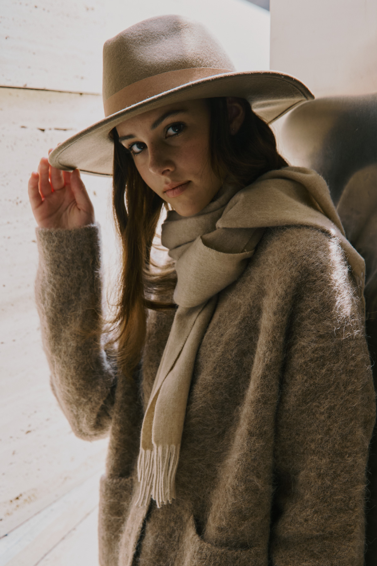 78% Alpaca Hairy Cardigan_Beige 78% 알파카 헤어리 가디건_베이지