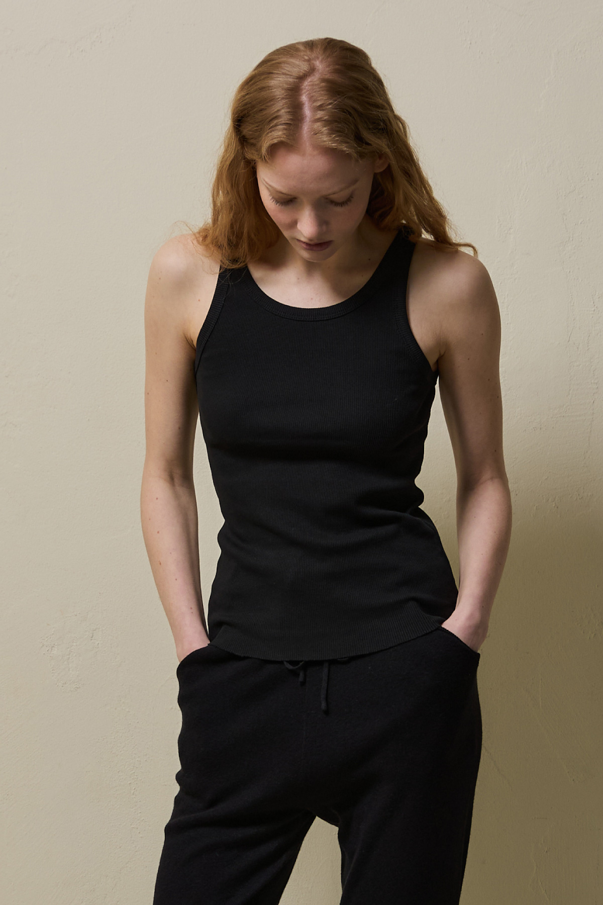 Cotton Rib Slim Sleeveless Top _ Black