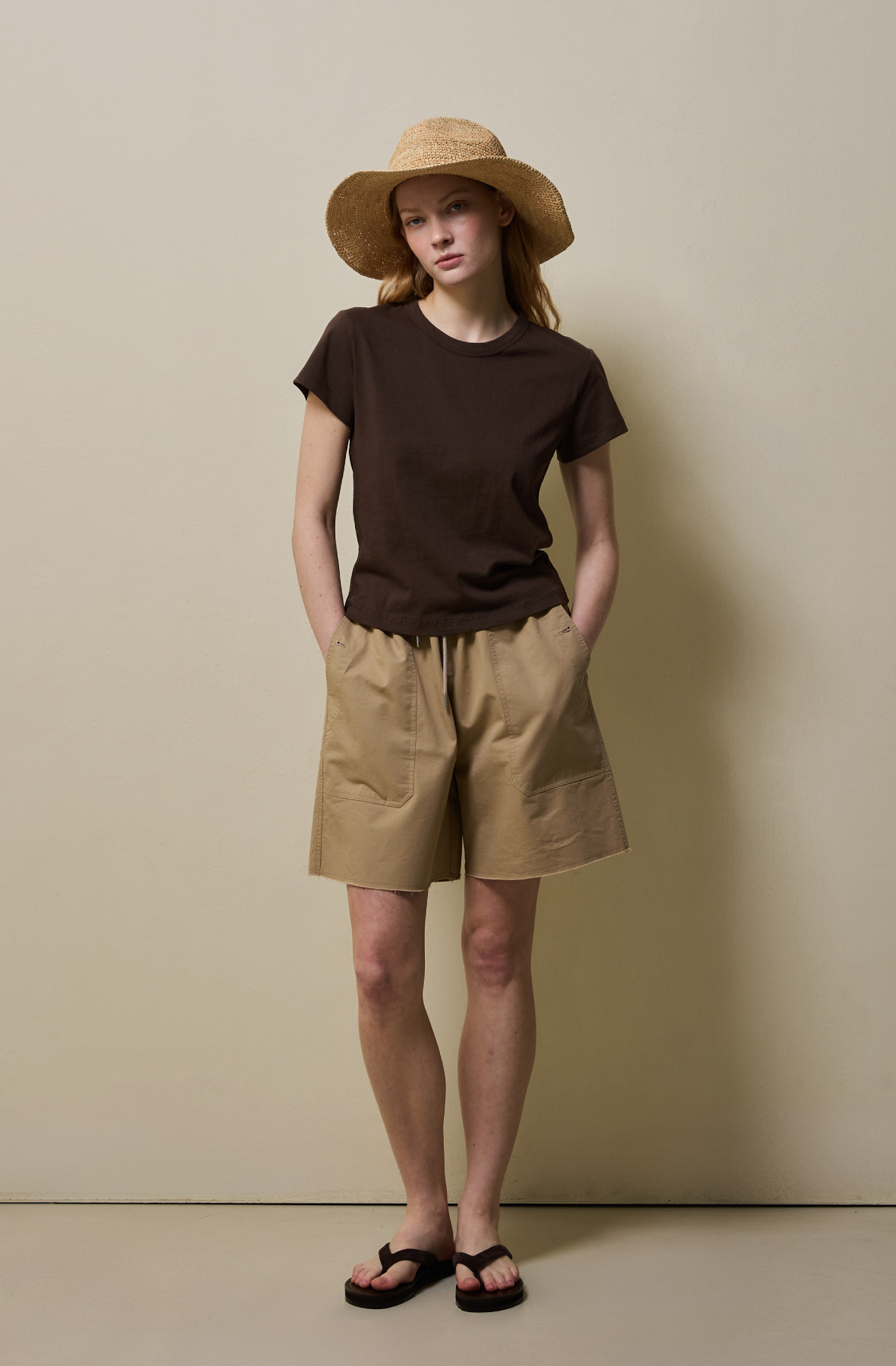 Cotton Utility Banding Half Pants _ Sand Camel