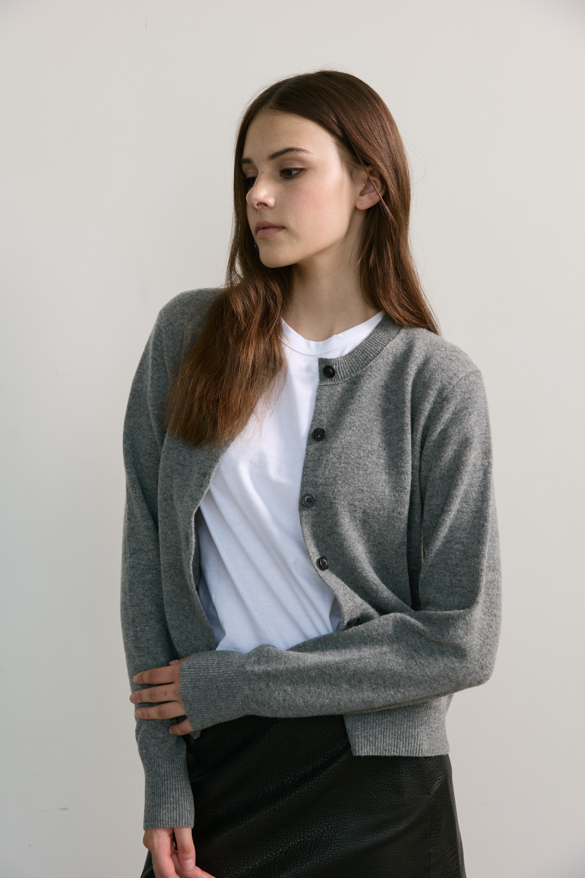 100%Merino Wool Basic Cardigan_Grey100%메리노 울 베이직 가디건_그레이