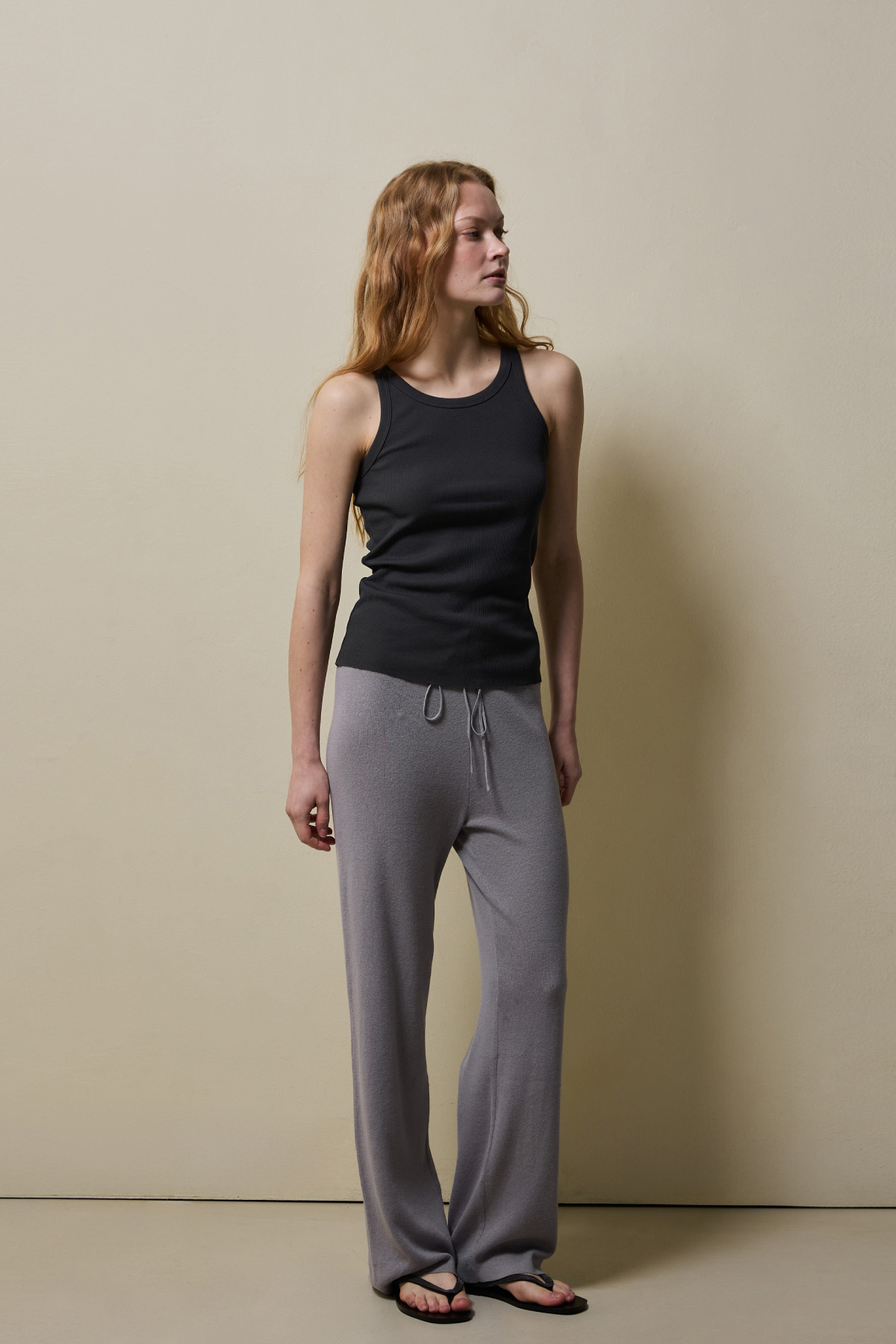 Cotton Rib Slim Sleeveless Top _ Deep Charcoal