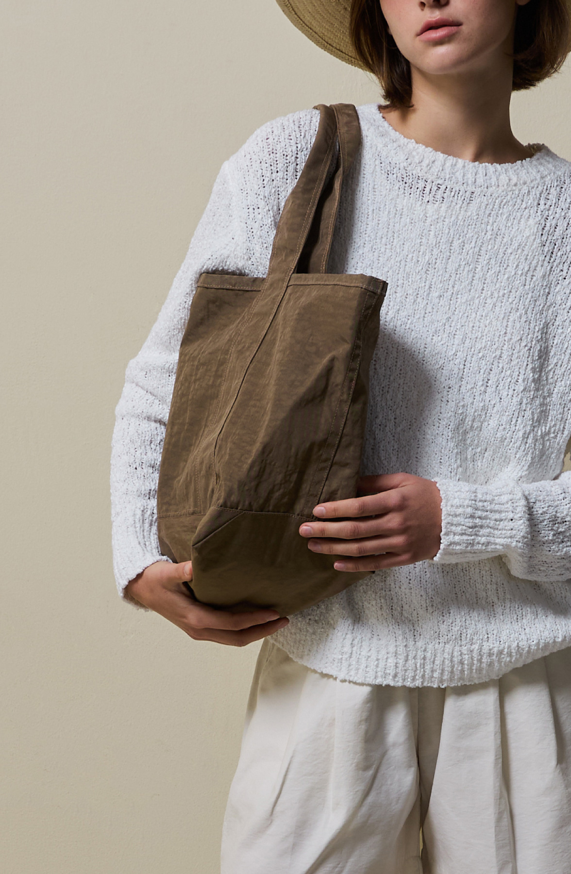Lightweight Daily Tote Bag _ Deep Bronze Brown
