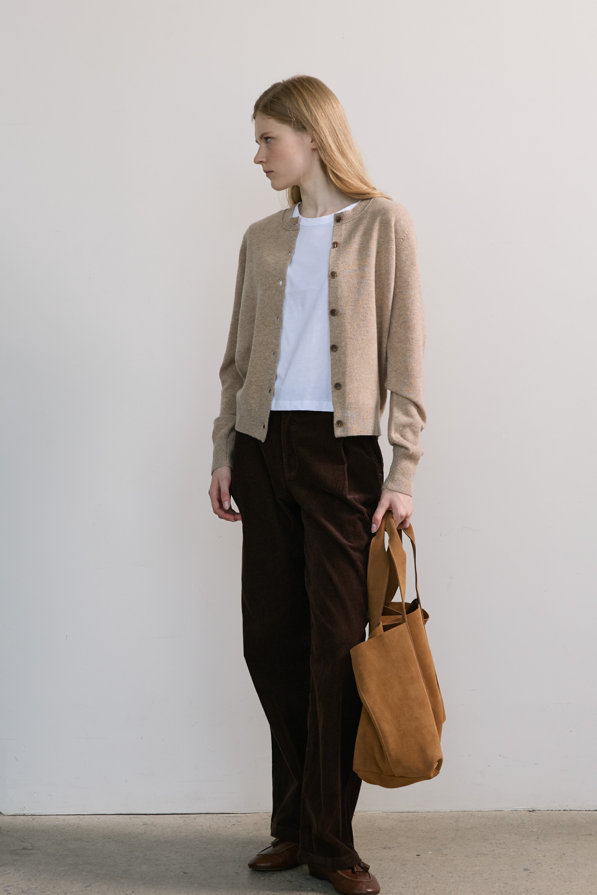 100%Merino Wool Basic Cardigan_Beige100%메리노 울 베이직 가디건_베이지