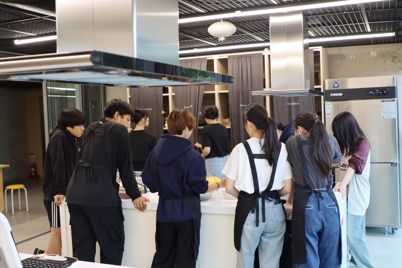 1c8a37feb6ae0.jpg