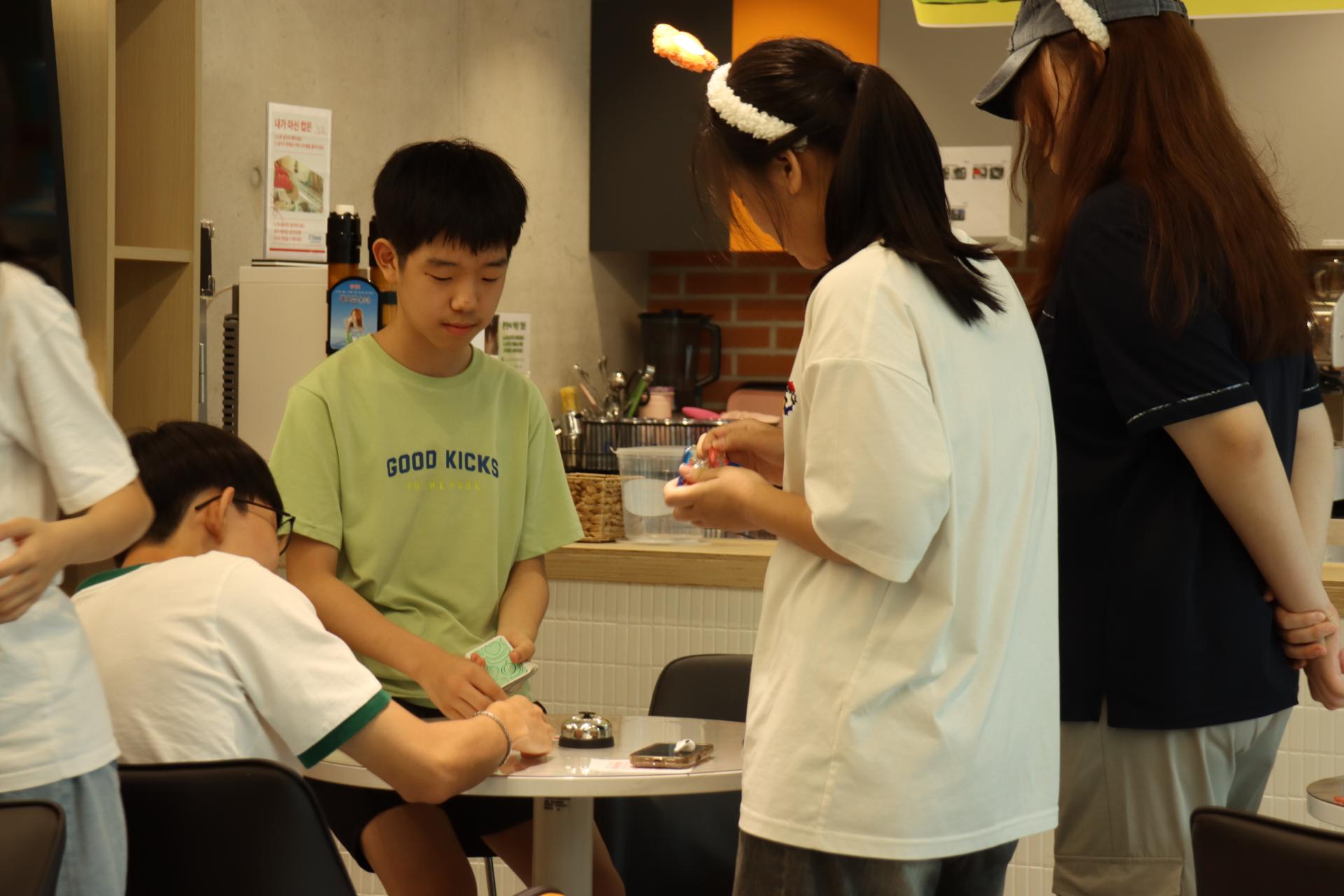 ce59d4185838f.jpg