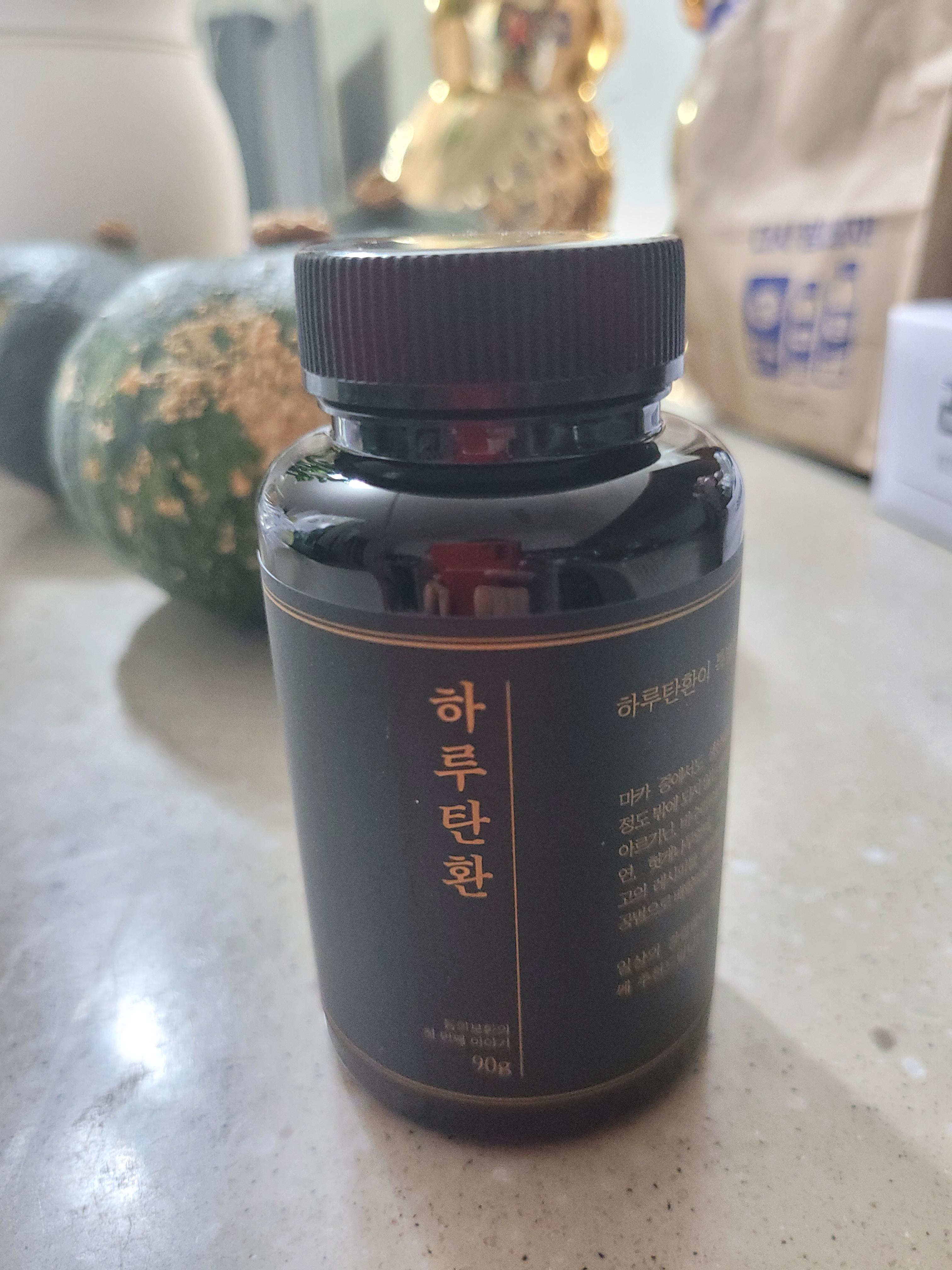5fd49db0007bc.jpg