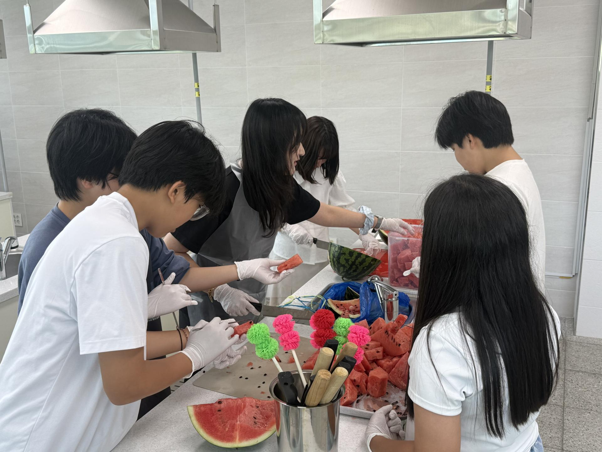 90f27ddd426a8.jpg