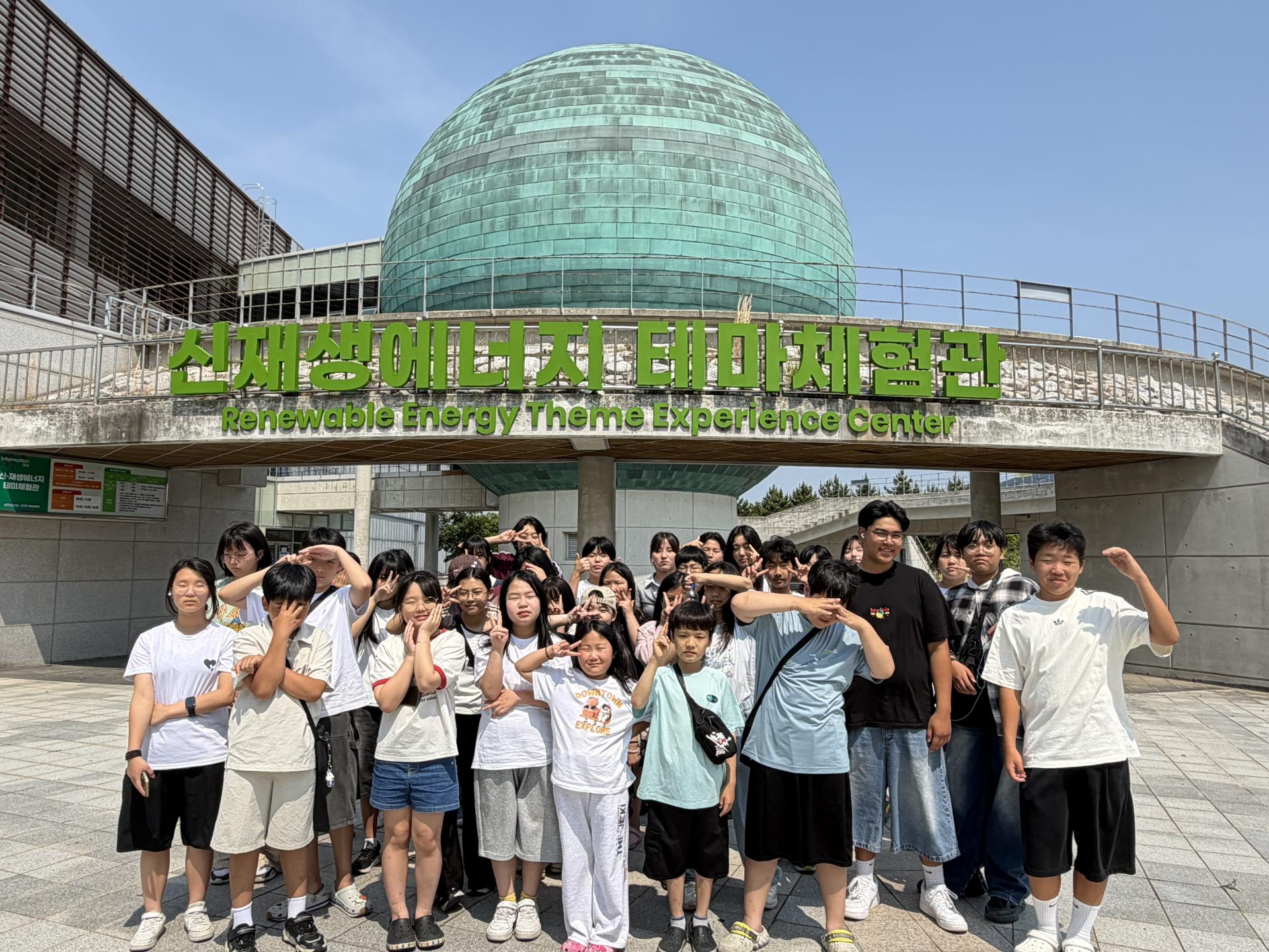 f76ebbc57fbe9.jpg