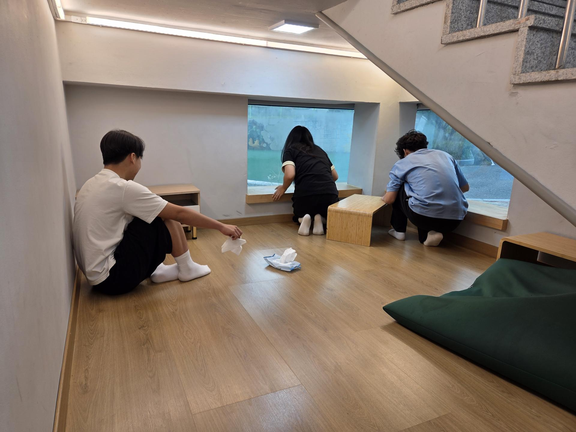 4ba503d7e185f.jpg
