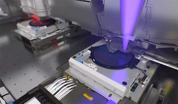 EUV Lithography 공정 [ASML 제공]