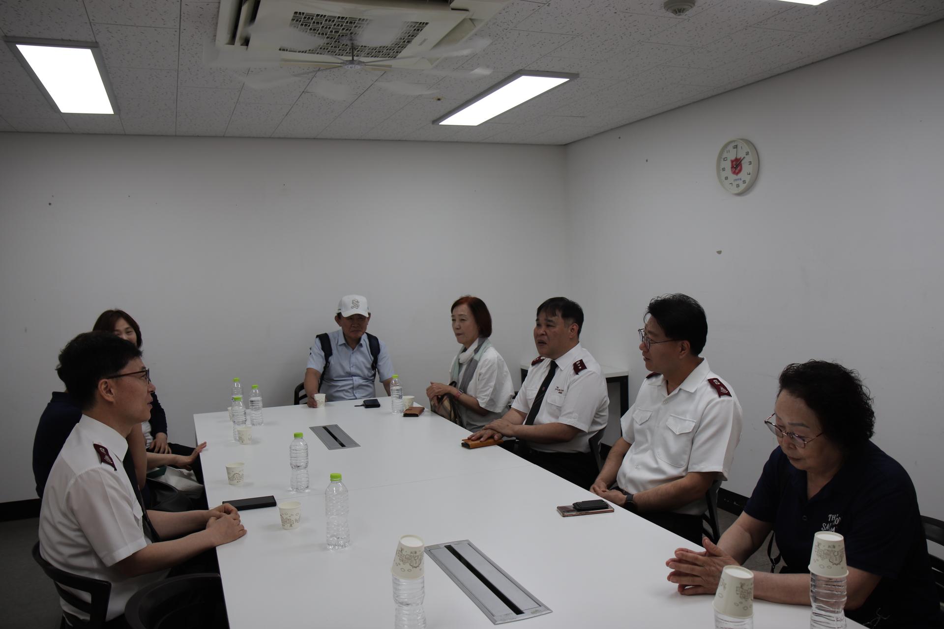 15a771ff2124f.jpg