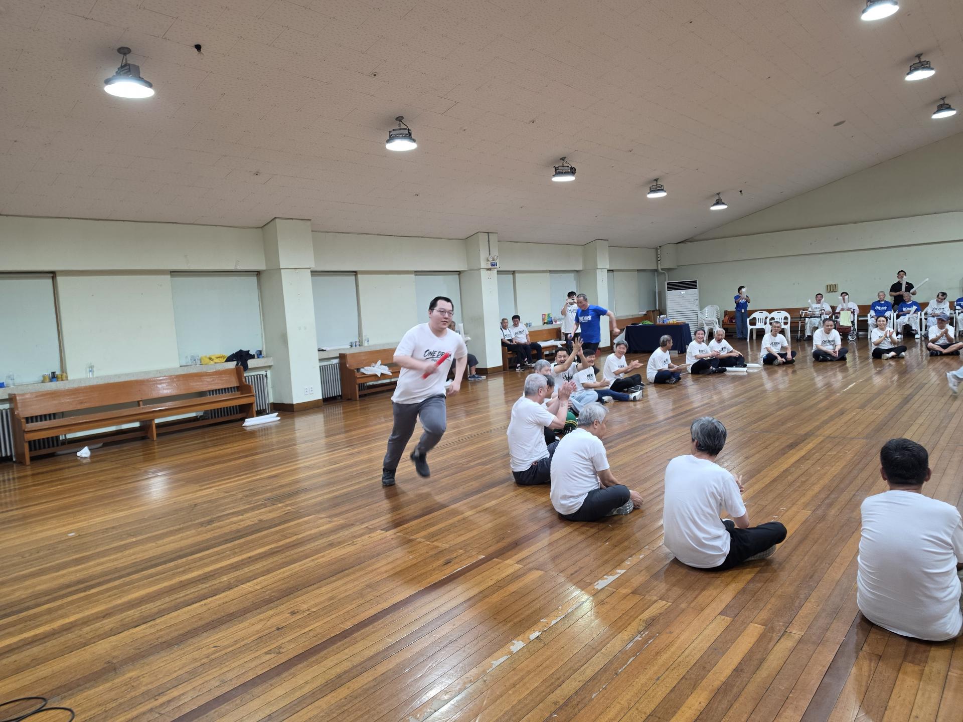 18db34115d970.jpg