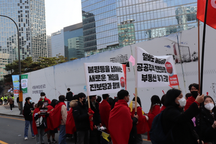 80e5748655a2f.jpg