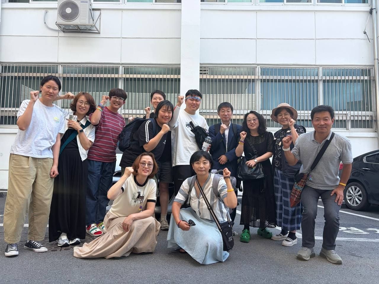 acdd009f1d0a8.jpg