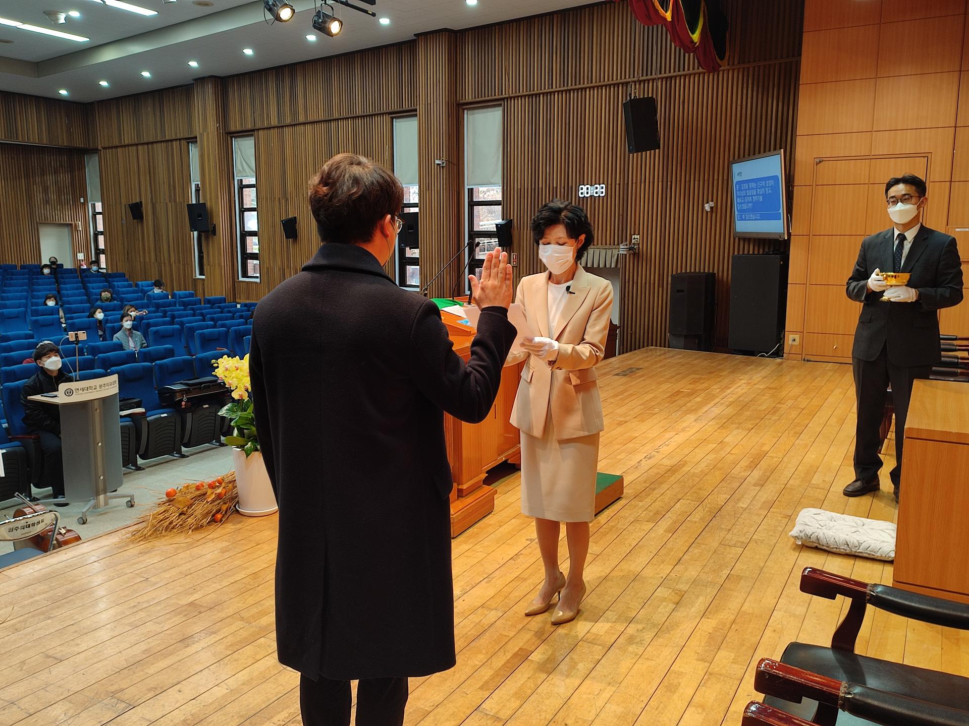 511c04318abbc.jpg