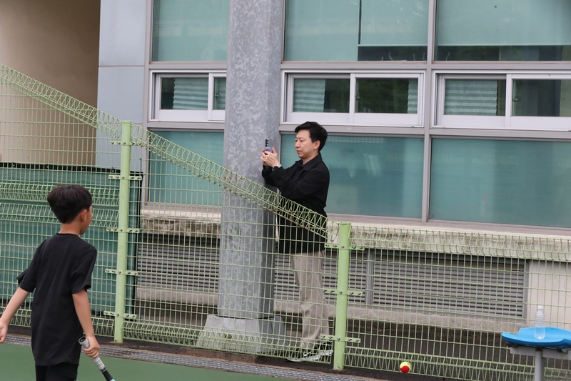 ac73b34d8553a.jpg